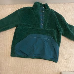 Forest green sherpa pullover